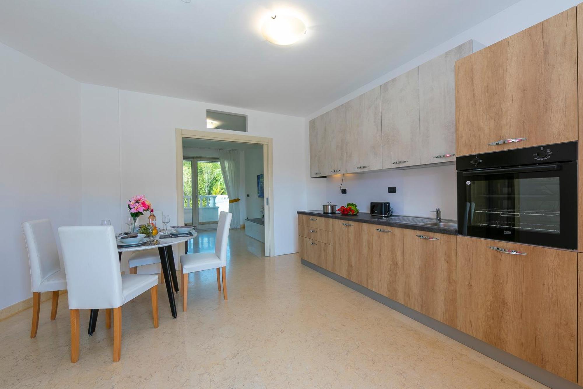 Rivoltella Apt With Pool 600M From Lake - Happy Rentals ديسينسانو ديل غاردا المظهر الخارجي الصورة
